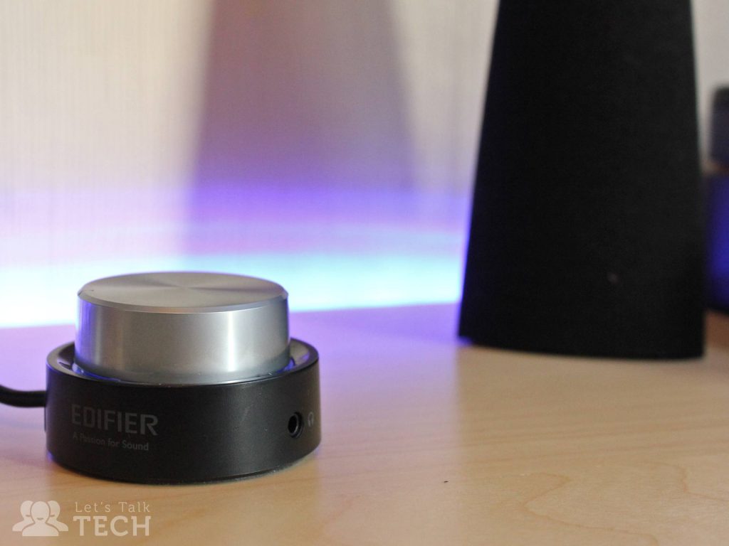edifier-m3200bt-speakers-review-volume-remote